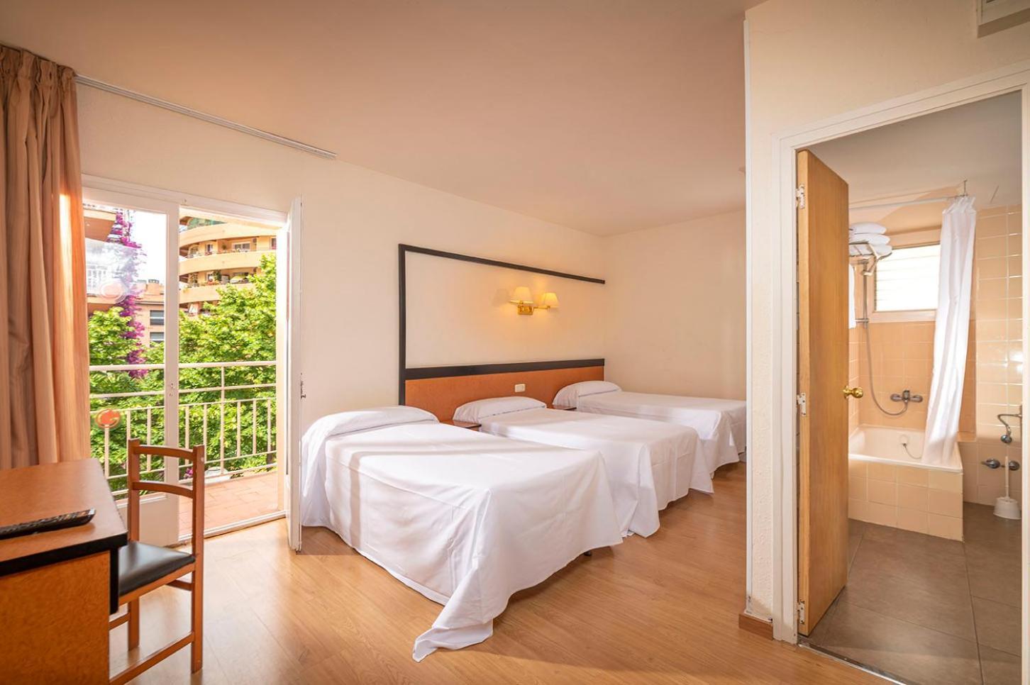 The Bb Hotel Boutique Can Colom 滨海略雷特 外观 照片